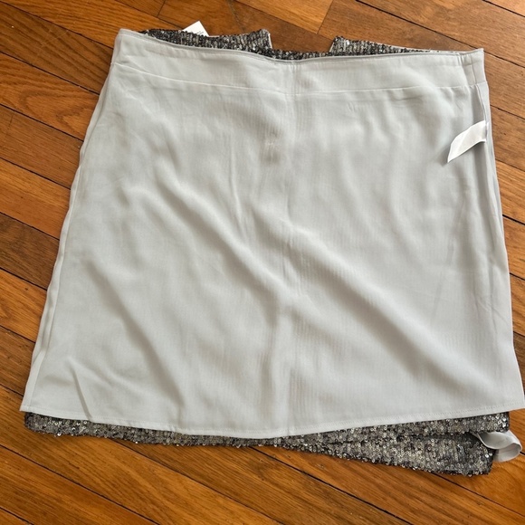 Sequin Skirt by LOFT - Picture 10 of 15
